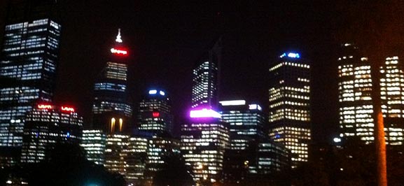 Work and travel in Australien - Perth by night